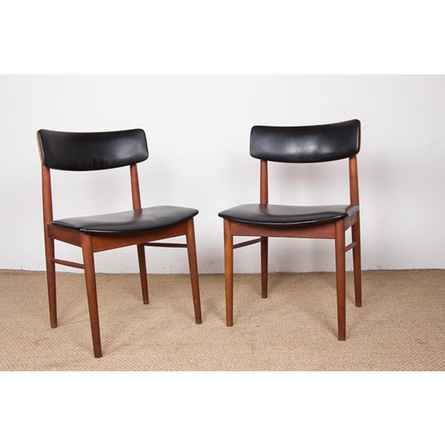 Danish Chairs in Teak, Black Skai and Brass by Sven Chrobat for Sax, 1960s, Set of 8 For Sale - Image 4 of 18