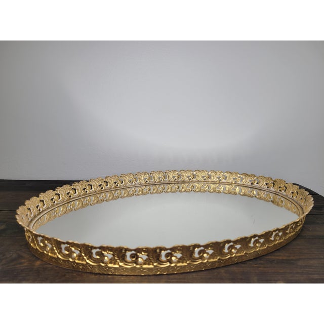 Mid 20th Century Hollywood Regency Oval Mirrored Vanity Tray With Gold Filigree For Sale - Image 4 of 12