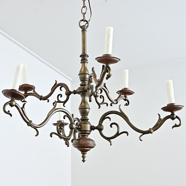 19th Century Traditional Brass Chandelier For Sale In Baton Rouge - Image 6 of 12