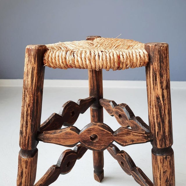 French Tripod Wood and Rush Stool, 1950s For Sale - Image 4 of 7