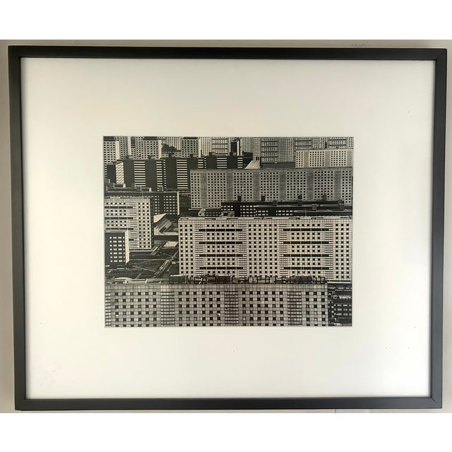 Rodrigo Moya — “Hipotecados, Tlatelolco, Ciudad De México,” 1963 — Signed Gelatin Silver Photograph For Sale In Los Angeles - Image 6 of 18