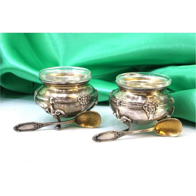 Silver Salt and Pepper Shakers Glass Cores and Embossed Spoons, Set of 4 For Sale - Image 4 of 7
