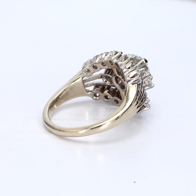 Mid 20th Century 18k White Gold Ring With ~1.3cttw Diamonds - Size 5.25 For Sale - Image 4 of 7