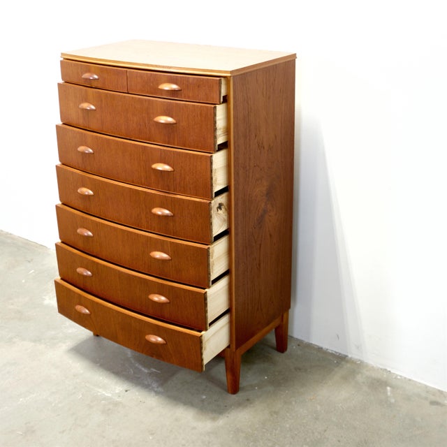 1950s Danish Teak 8 Drawer Tall Dresser W/ Curved Front For Sale - Image 12 of 14