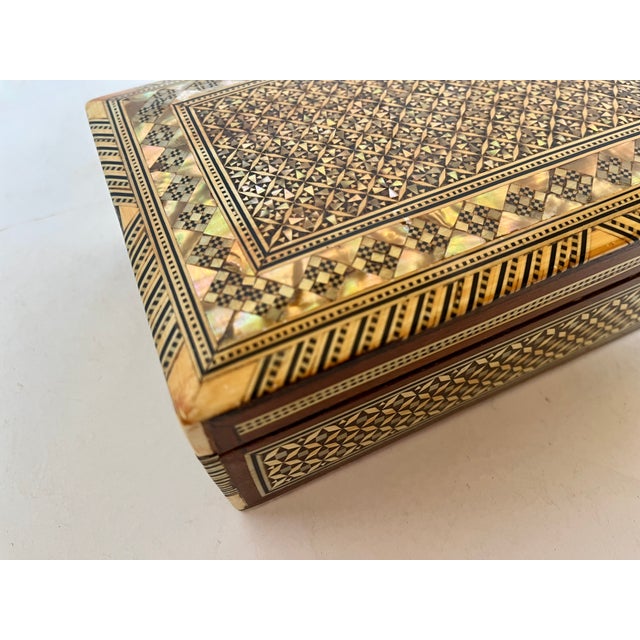 Mid 20th Century Vintage Inlaid Wood Mother of Pearl Jewelry Box For Sale - Image 12 of 12