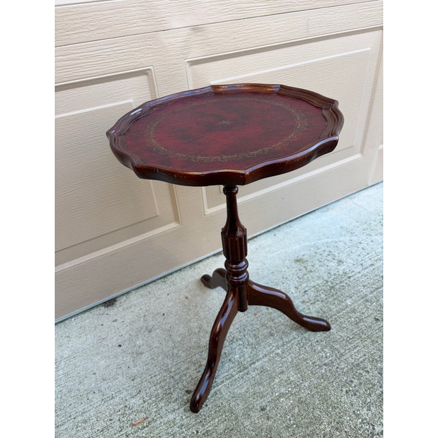 English Vintage Georgian Embossed Red Leather Top Mahogany Side Table For Sale - Image 3 of 7