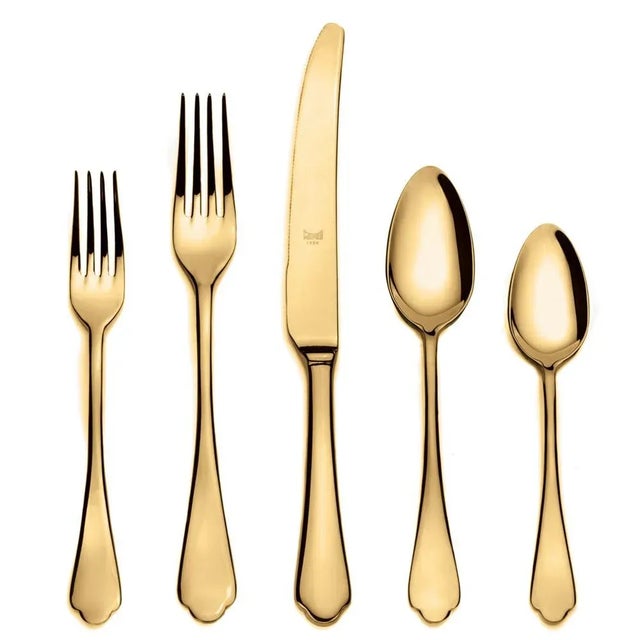 Contemporary Mepra Dolce Vita 20 Piece Flatware Set, Mirror Oro For Sale - Image 3 of 3