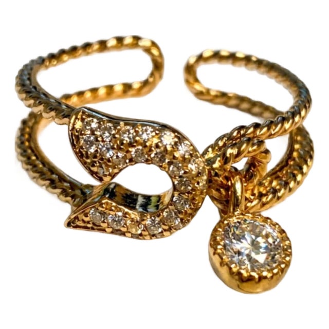 Late 20th Century 18K Yellow Gold Diamond Safety Pin Band Ring Estate, Size 7 For Sale