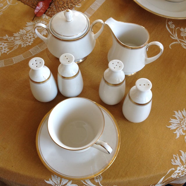 Noritake “Viceroy“ China Dinnerware Chairish