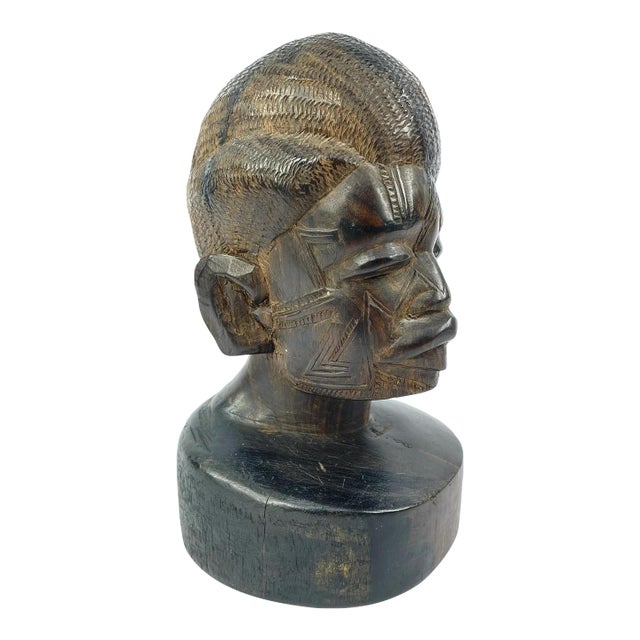 Early 20th Century Makonde Wood Head Tanzania MATTER COLLECTION For Sale