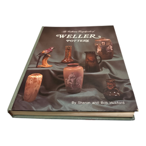 1979 The Collectors Encyclopedia of Weller Pottery Book