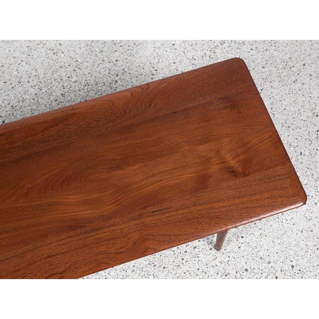 1960s Mid-Century Danish Rectangular Coffee Table in Teak attributed to Peter Hvidt & Orla Mølgaard-Nielsen for France & Søn, 1960s For Sale - Image 5 of 8