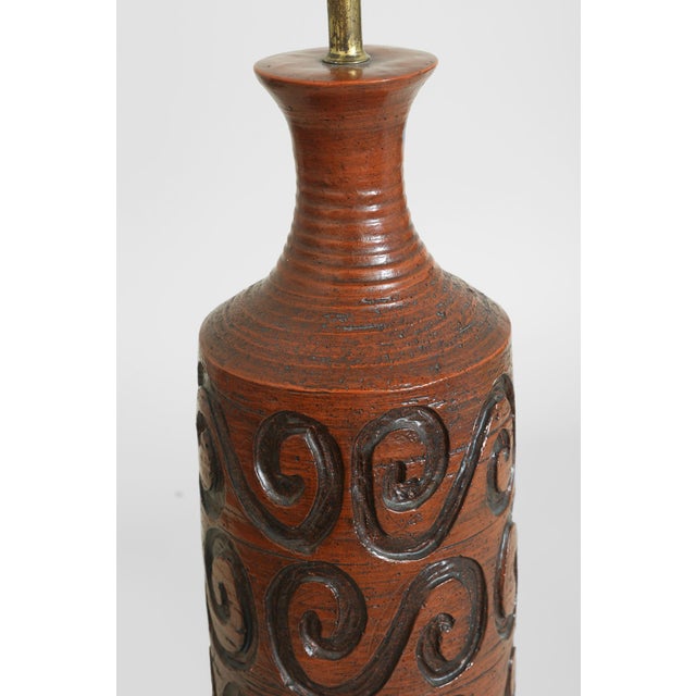 Mid 20th Century Spiral Brutalist Table Lamp For Sale - Image 5 of 5
