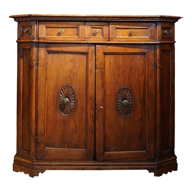 Antique Cabinet in Walnut, Emilia-Veneto, Italy, 1600s For Sale