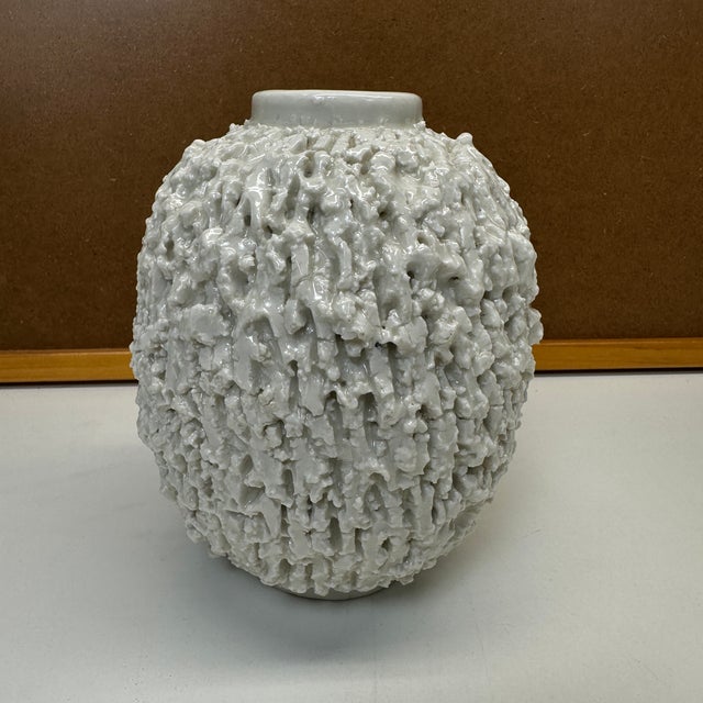 Rörstrand Gunnar Nylund Chamotte Art Pottery Vase White Blue Sweden Mid 20th Century 6" For Sale - Image 9 of 10