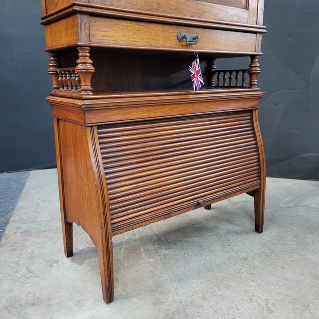 Early 20th Century Early 20th Century Oak Arts & Crafts Student Desk With Tambour Storage Cabinet For Sale - Image 5 of 12