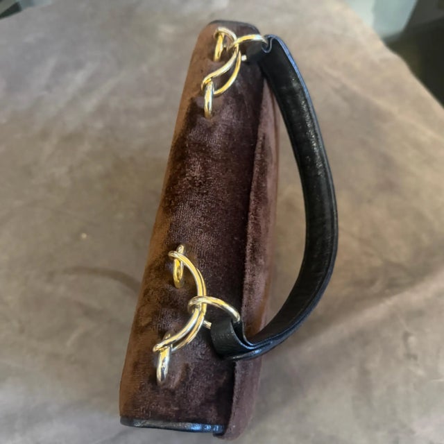 Brown 1980s Modern Brown Velvet and Leather Italian Hand-Bag by Morando For Sale - Image 8 of 17