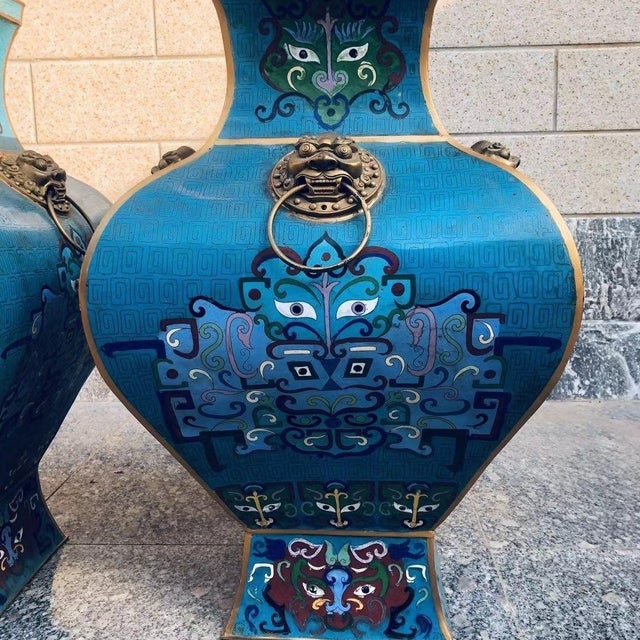 Asian Pair of Monumental Vintage Cloisonné Enamel Fang Zun Vases – Beast Mask & Archaic Motif For Sale - Image 3 of 9