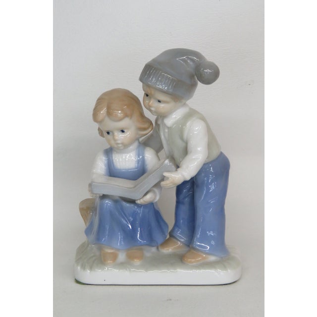 Ceramic Lego Japan Porcelain Figurine Girl and Boy Reading Open Book Glossy Finish 5087b For Sale - Image 7 of 16