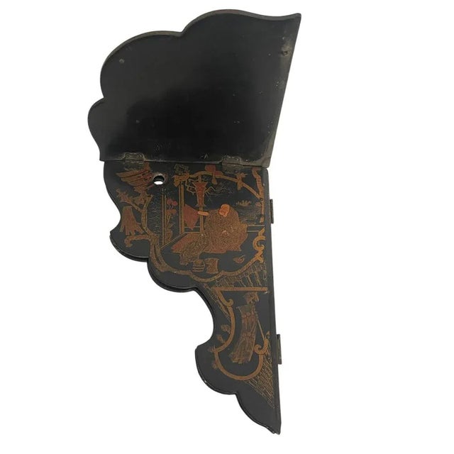 Brown Chinese Black Lacquer Shelf, 19th Century For Sale - Image 8 of 9