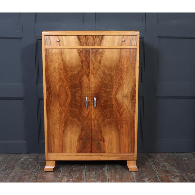 1930s Art Deco Walnut Gentleman's Wardrobe with Drawer, 1935 For Sale - Image 5 of 15