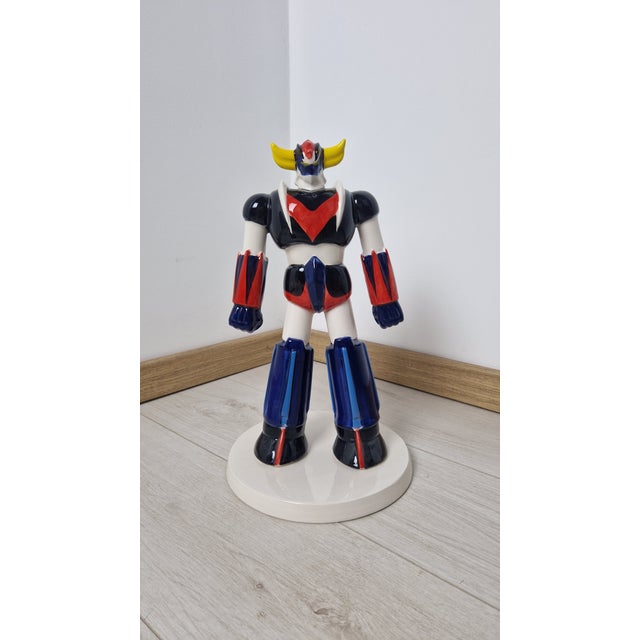 Recent Design Ornament Sculpture in Hand-Painted Ceramic from Artigianato Italiano For Sale - Image 5 of 13
