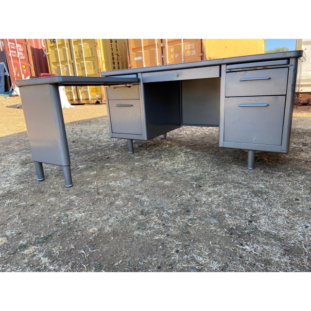 1970s Steelcase Vintage Mid Century Modern Executive Desk With Return - Set of 2 For Sale - Image 12 of 13