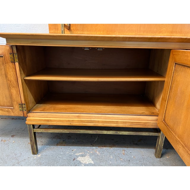 "Contempora" Mid-Century Modern Two-Piece Credenza and Hutch by J.l Metz For Sale - Image 12 of 18