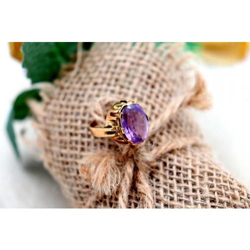Gold ring with grid and cut amethyst. Metal: Gold. Origin: European. Brand: Unknown. Weight: 7.48 grams. Diameter: 14....