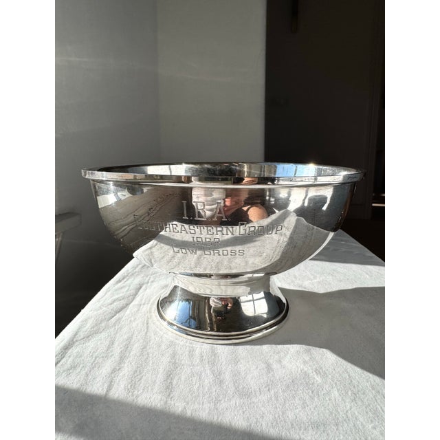 Elegant Fisher Silversmiths “Paul Revere 1768” sterling silver reproduction bowl, pattern no. 2388, crafted in the classic...