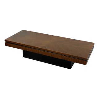 Lane Mid-Century Modern Walnut Coffee Table For Sale