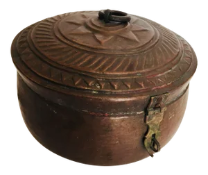 Early 20th Century Antique Decorative Round Copper Box