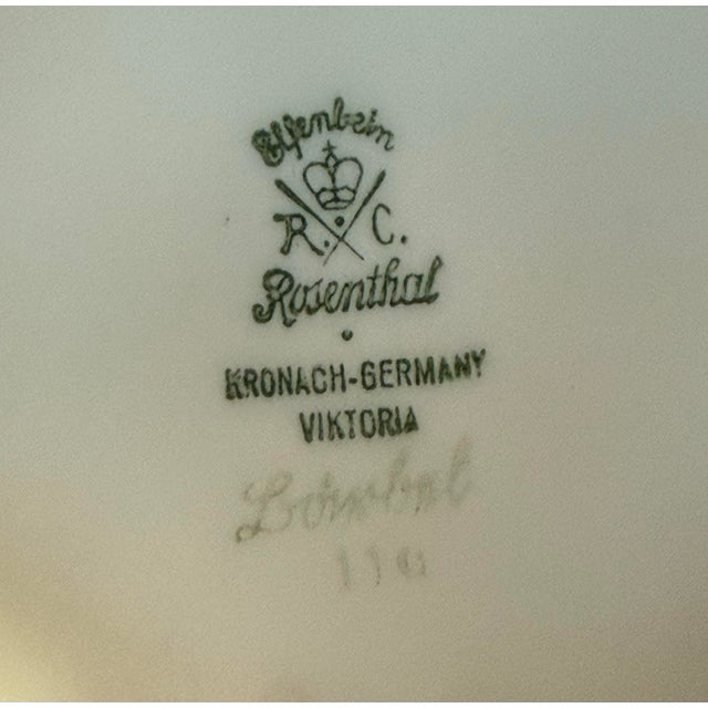 1940's Elfenbein Rosenthal Kronach Viktoria Lombul Gold Trim German Porcelain Large Coffee / Tea Pot Pitcher For Sale - Image 4 of 12
