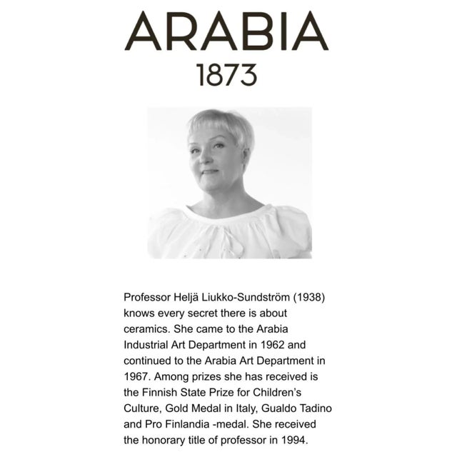 1979 Arabia Wall Tile Plate Signed by Helja Liukko-Sundström, Made in Finland For Sale - Image 10 of 11