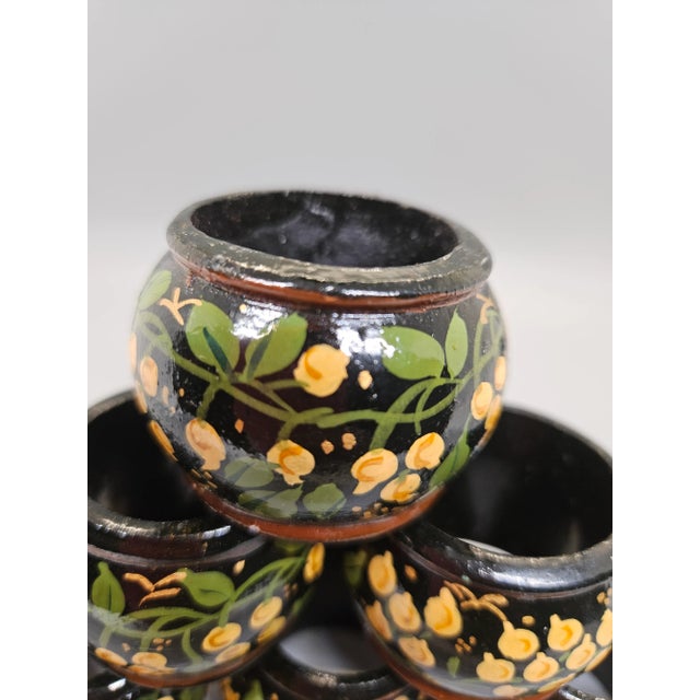 VTG 6 Napkin Rings Hand Painted Floral Wood Lacquer Black Green