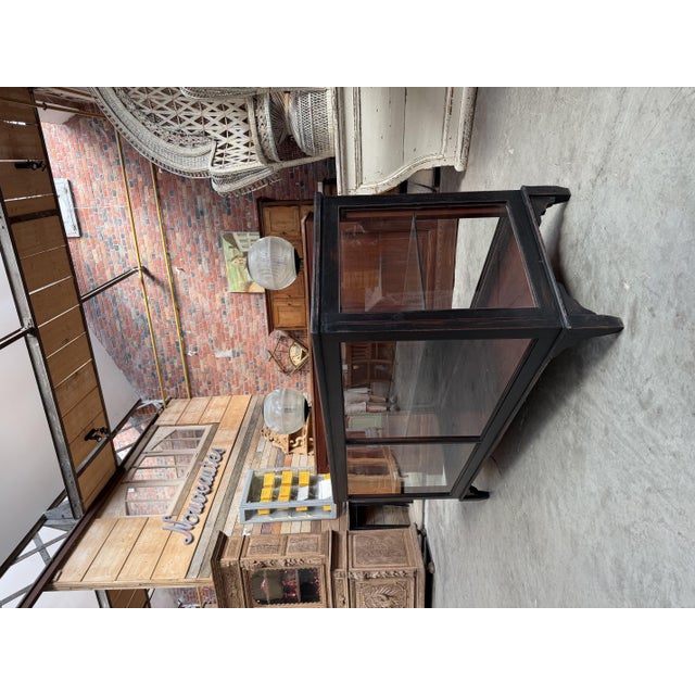 Early 20th Century Display Counter For Sale - Image 3 of 12