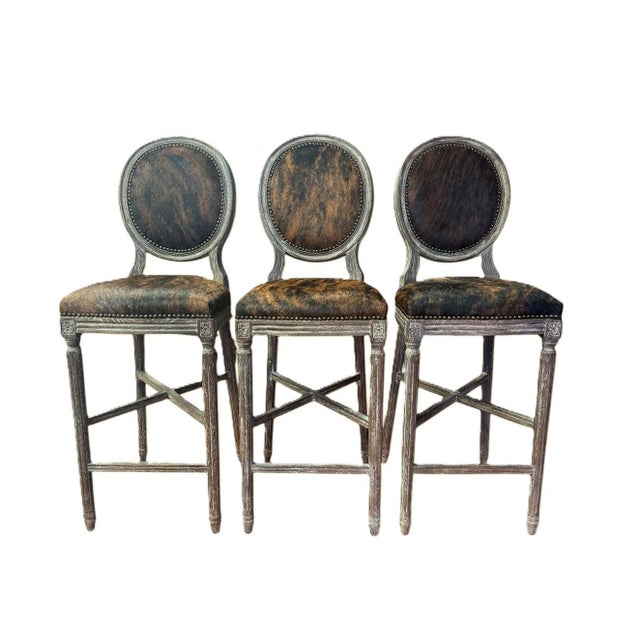 Medallion Louie Bar Stool - Tan/Black Brindle Cowhide / Copper Painted Frame For Sale - Image 4 of 5