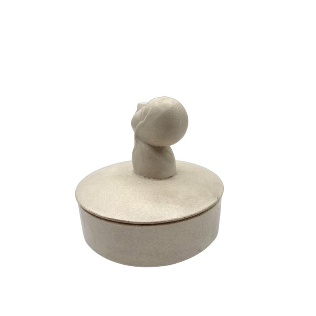 1950s Mid 20th Century Gray Earthenware Ceramic Vanity Powder Box W/ Female Bust Handle For Sale - Image 5 of 8