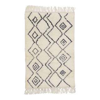 Small Moroccan Rug - 03'00 X 04'07 For Sale