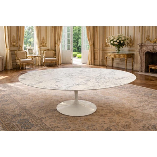 Vintage Oval Table by Eero Saarinen, 2010 For Sale - Image 4 of 12