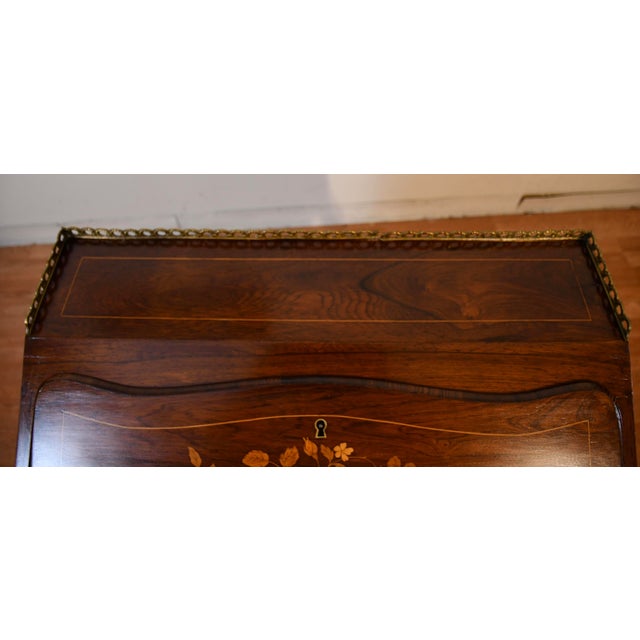 1880s Antique French Louis XV Walnut & Satinwood Inlay Secretary Ladies Desk For Sale - Image 13 of 18