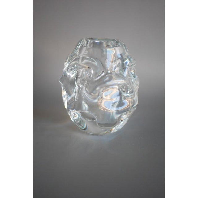 Small Mid-Century Modern Handmade Clear Crystal Vase by Börne Augustsson for Åseda For Sale - Image 6 of 11