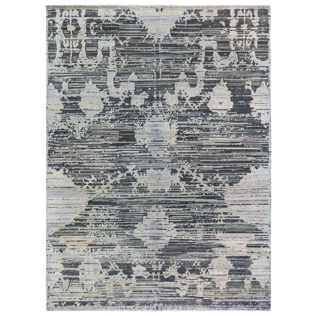 Modern Traditional Inspired Rug by Doris Leslie Blau For Sale