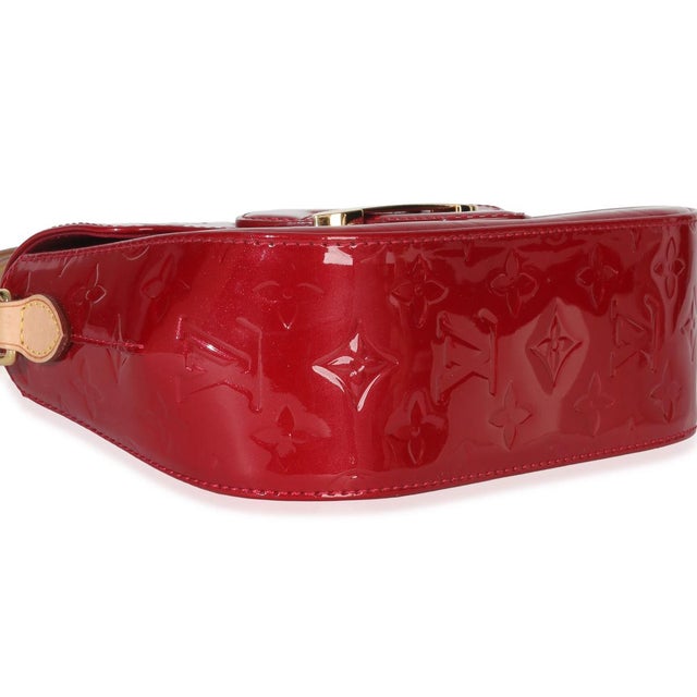 Pomme DAmour Monogram Vernis Bellflower PM For Sale In New York - Image 6 of 9