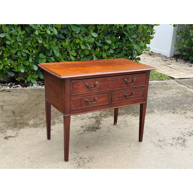 Early 19th Century Antique Federal Style Mahogany Sideboard With Brass Hardware For Sale - Image 5 of 15