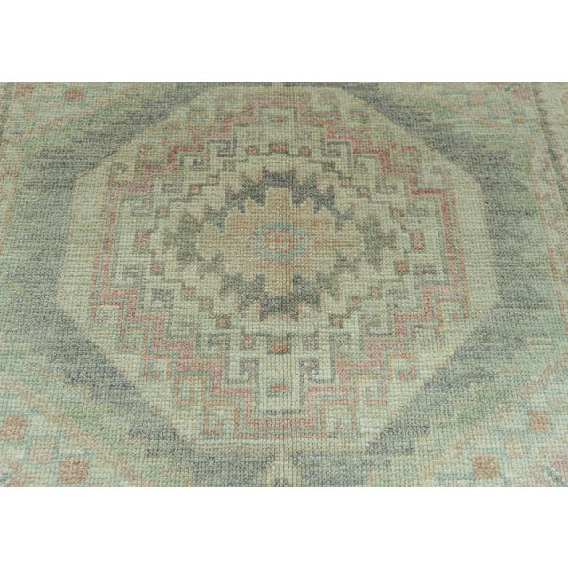 Turkish Turkish Oushak Rug 5'2" x 7'6" #19306 For Sale - Image 3 of 8