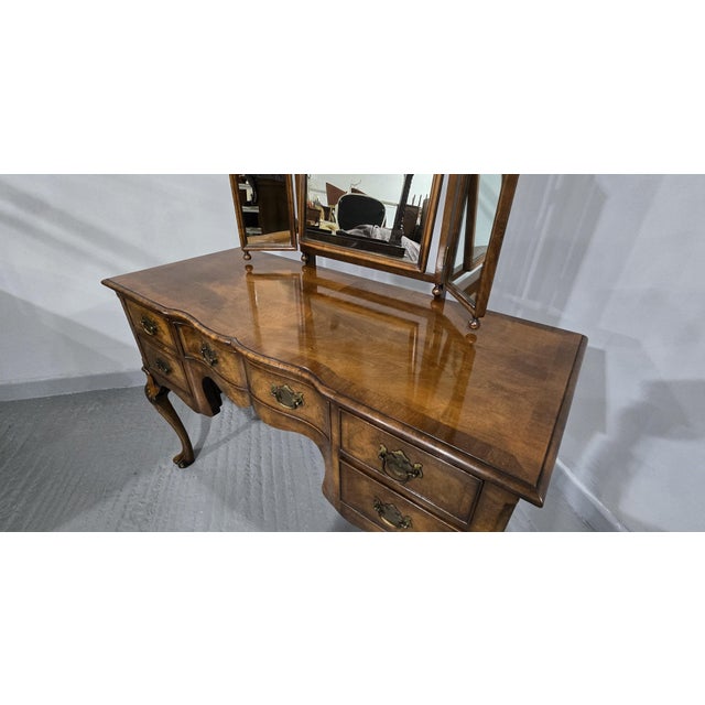 Queen Anne Dressing Table, 1920s For Sale - Image 6 of 16