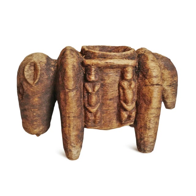 Early 20th Century Early 20th Century Old Dogon Animal Offering Bowl For Sale - Image 5 of 12