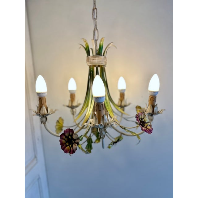 French Tole Inverted Floral Bouquet Chandelier with Five Lights, 1945 For Sale - Image 16 of 18