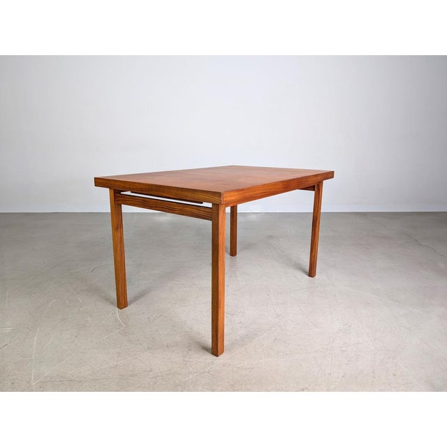 Brown Midcentury Modern Dining Table in Teak For Sale - Image 8 of 11